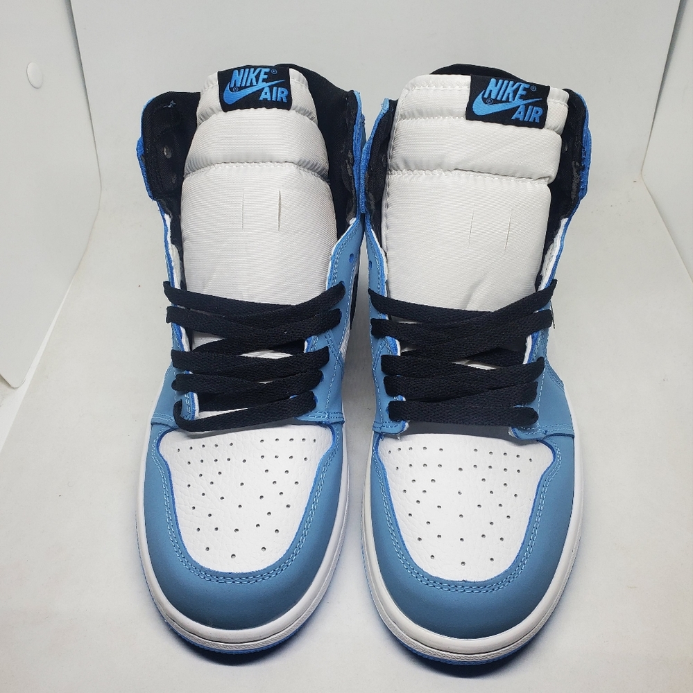 Jordan 1 University Blue size 9.5